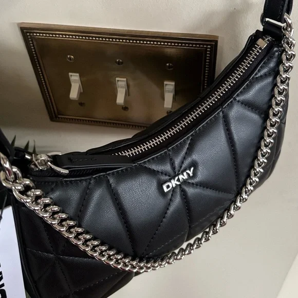 Brand New DKNY Black Lizzy Top Zip Crossbody Bag Chain Quilted Stitch Purse - Picture 6 of 15